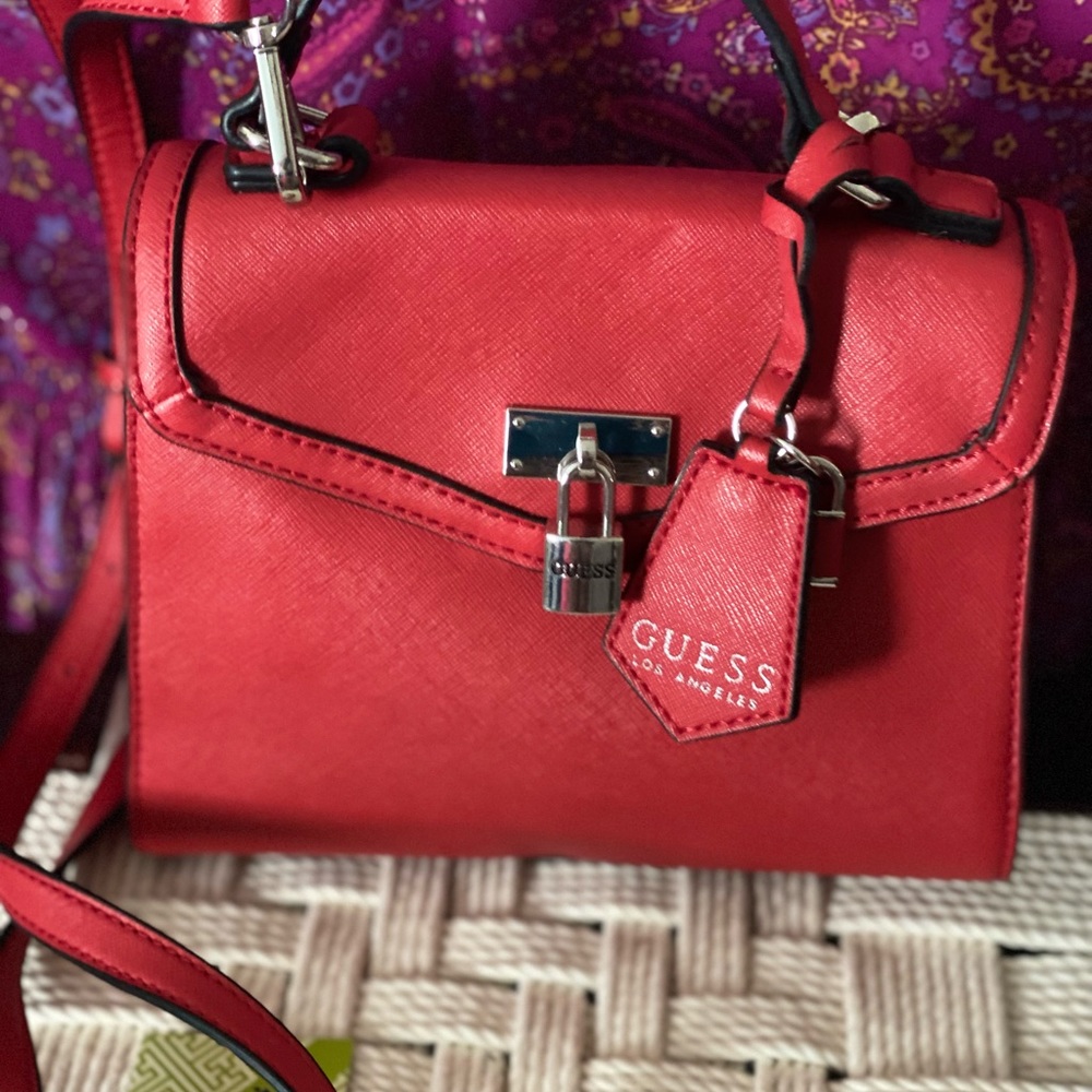 Guess crossbody